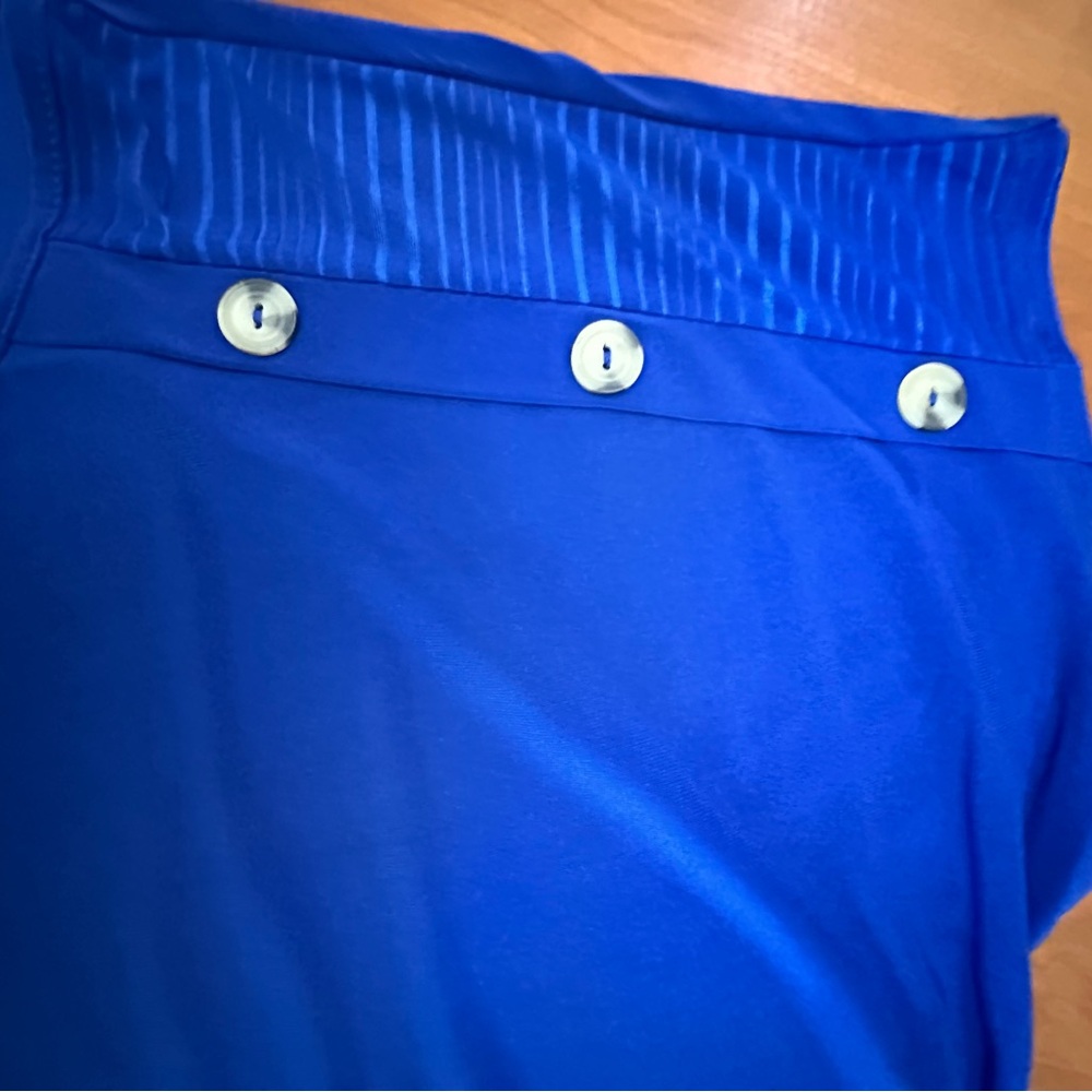 Size 3x blue knit top w/off shoulder , raglan inset. - Picture 3 of 8